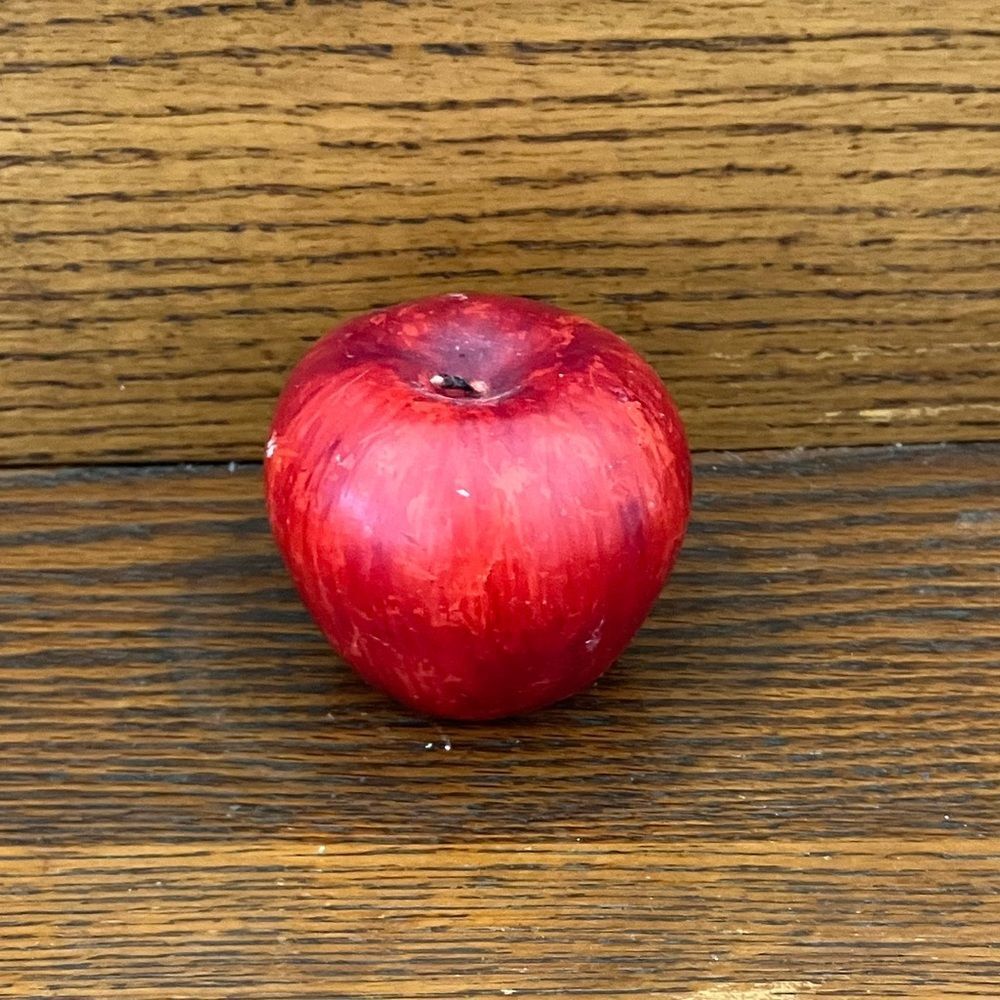New Apple Candle
